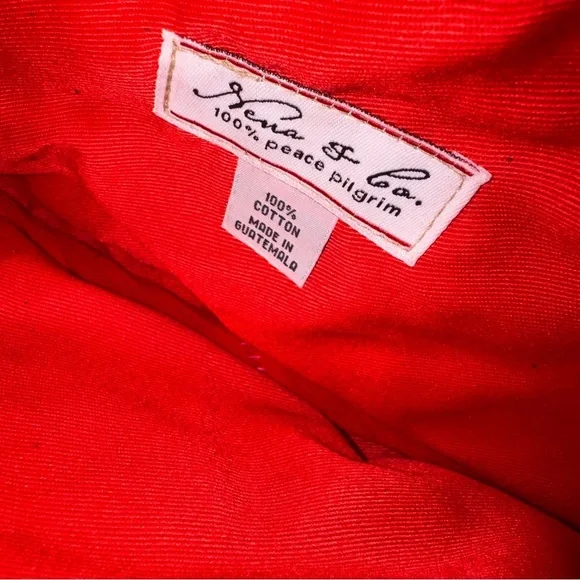 New Nena & Co Guatemalan Handcrafted Embroidered Wristlet - Picture 6 of 6